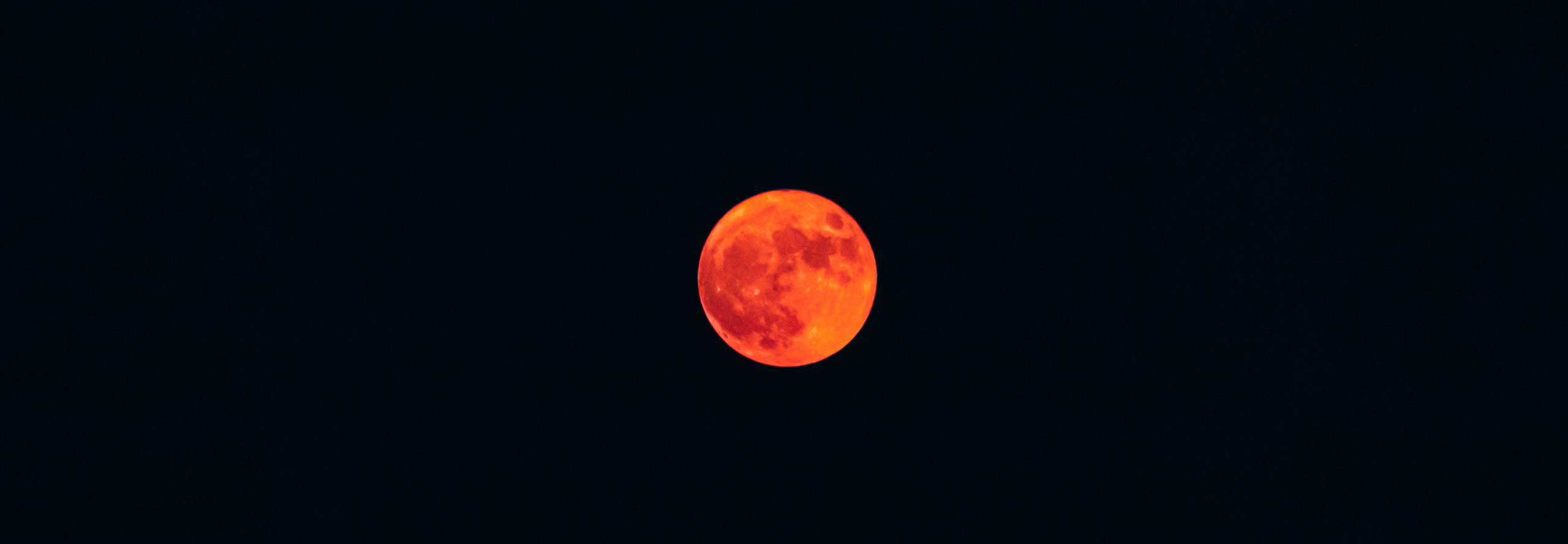 article Lua Cheia em Áries 2026: Conhecendo a Nós Mesmos